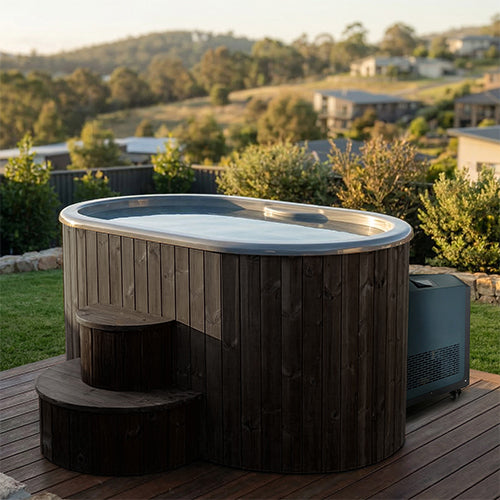 SaunaLife S2B Tub with AP-1 Chiller side